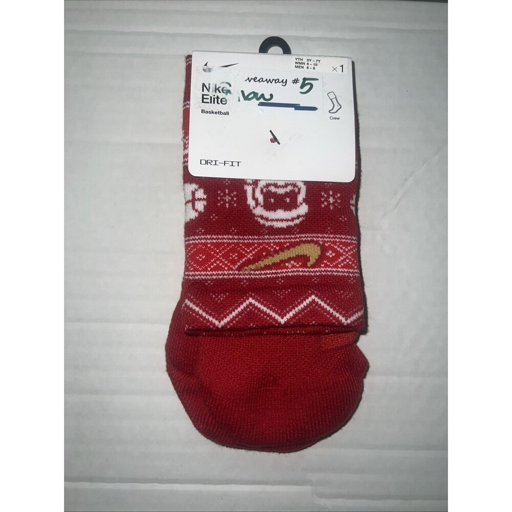 Nike Elite Christmas Crew Socks Mens 6-8 Womens 4-6 Youth 5-7 Red